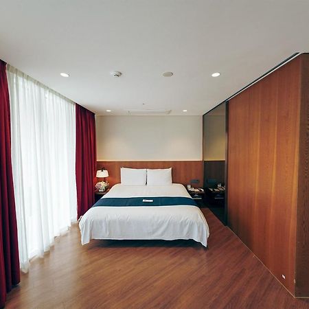 Hotel Sirius Jeju Exterior photo