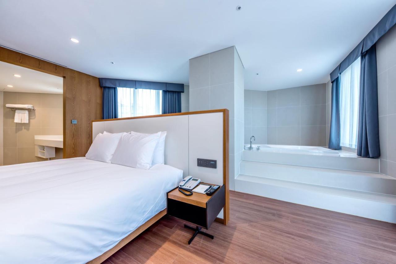 Hotel Sirius Jeju Exterior photo