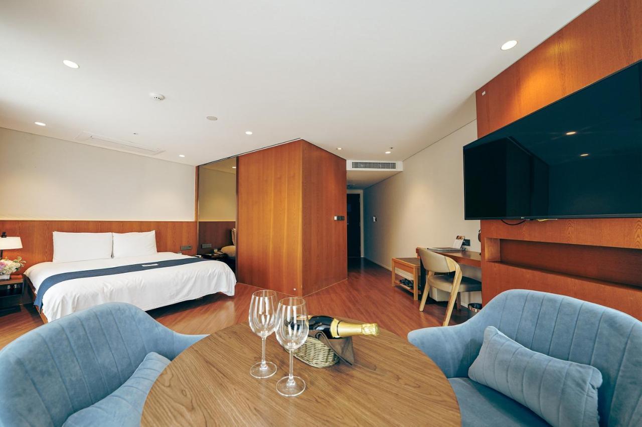 Hotel Sirius Jeju Exterior photo